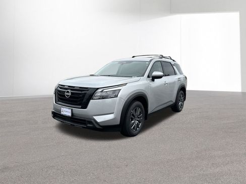 New 2025 Nissan Pathfinder SV w/ Black Appearance Package image 23