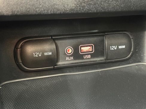 Used 2020 Kia Forte LXS FWD image 20