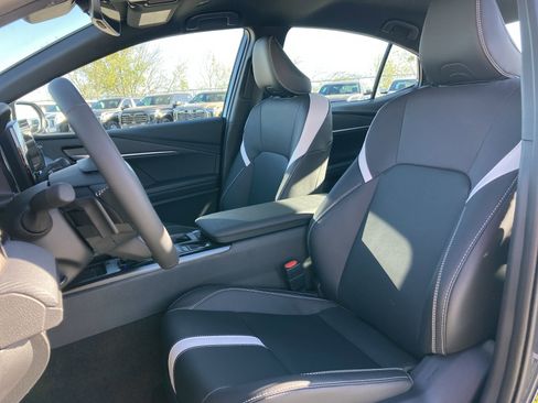 Used 2026 Toyota Camry SE w/ Convenience Package image 13