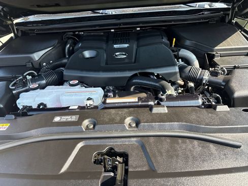 Certified 2026 Lexus GX 550 AWD/4WD image 11
