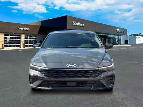 New 2026 Hyundai Elantra SEL Sport image 13