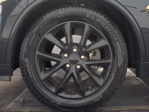 Used 2017 Dodge Durango R/T w/ Blacktop Package AWD/4WD image 7