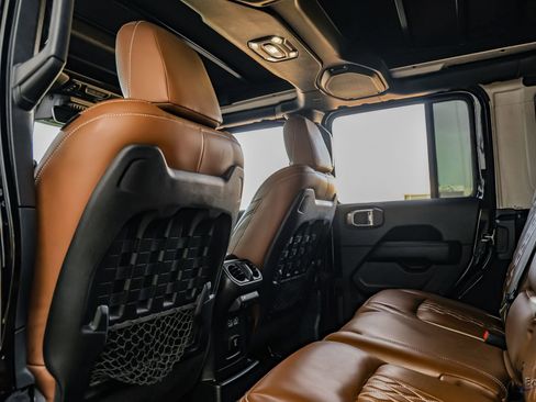 Used 2021 Jeep Wrangler Unlimited Rubicon image 96