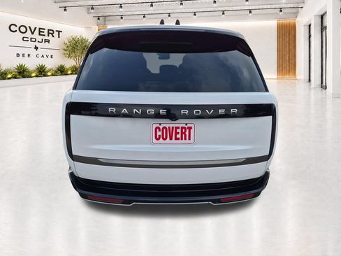Used 2024 Land Rover Range Rover Long Wheelbase SE AWD/4WD image 10