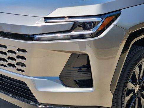New 2026 Toyota RAV4 SE FWD image 7