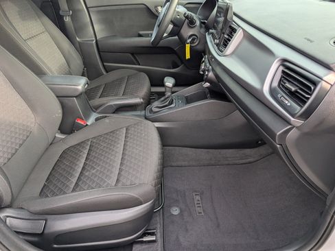 Used 2022 Kia Rio S FWD image 23