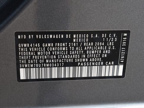 Used 2024 Volkswagen Jetta SE FWD image 35