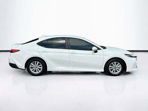 Used 2026 Toyota Camry LE FWD image 4