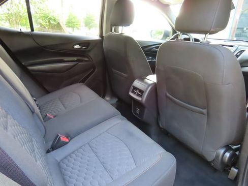 Used 2019 Chevrolet Equinox LT AWD/4WD image 39