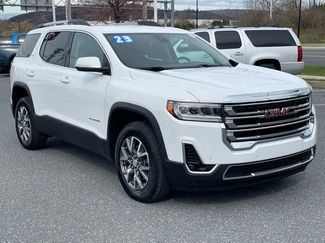 Used 2023 GMC Acadia SLT FWD video 1