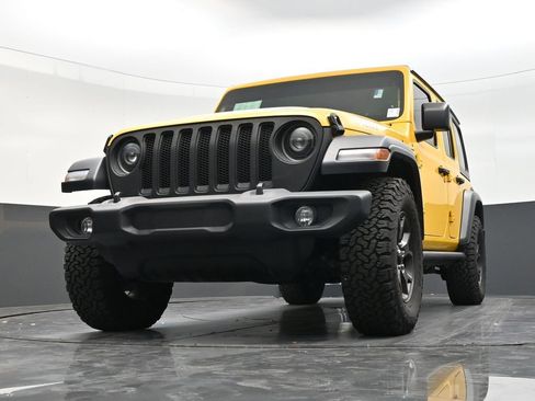 Used 2021 Jeep Wrangler Unlimited Sport AWD/4WD image 24