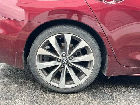 Used 2019 Nissan Maxima Platinum w/ Illumination Package FWD image 16