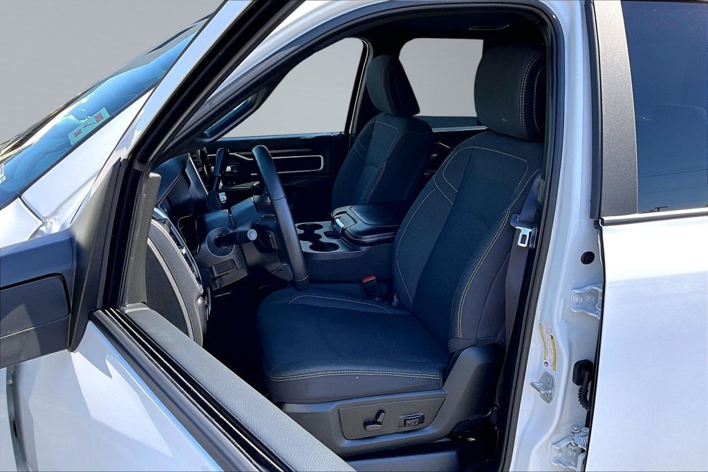Certified 2026 RAM 2500 Big Horn AWD/4WD image 3