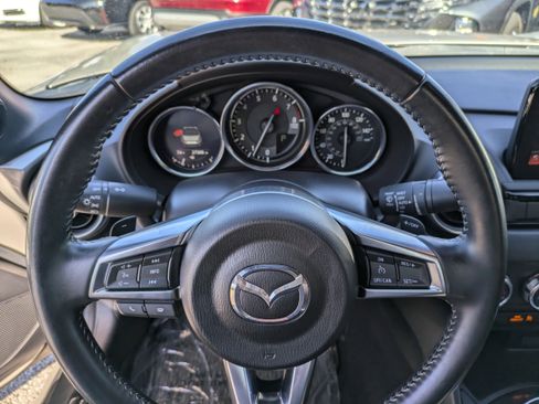 Used 2023 MAZDA MX-5 Miata Grand Touring w/ Weather Package image 23