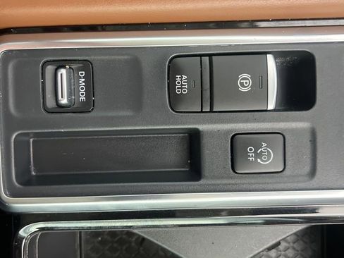 Used 2024 Nissan Pathfinder Platinum w/ Cargo Package FWD image 71
