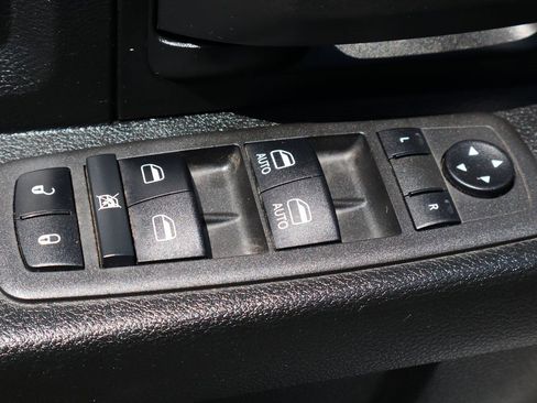 Used 2022 RAM 3500 Tradesman w/ Chrome Appearance Group image 18