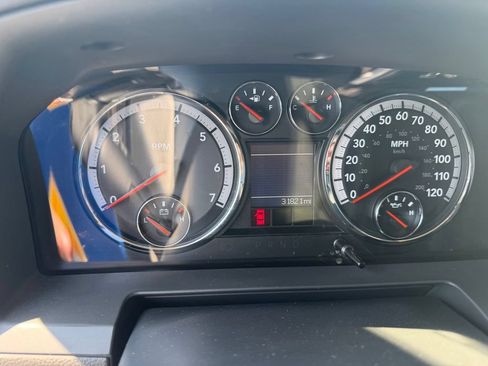 Used 2012 RAM 1500 Sport w/ Remote Start & Security Group RWD image 9