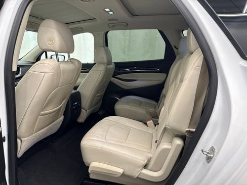 Used 2024 Buick Enclave Essence w/ Experience Buick Package AWD/4WD image 19