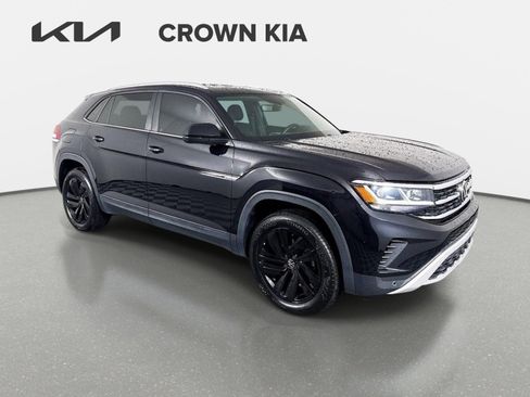 Used 2022 Volkswagen Atlas Cross Sport SE FWD image 4