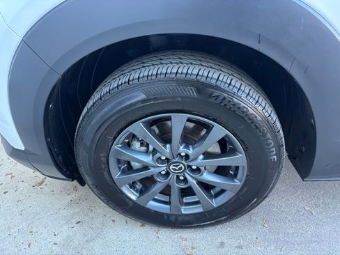 Certified 2025 MAZDA CX-30 AWD 2.5 S image 12
