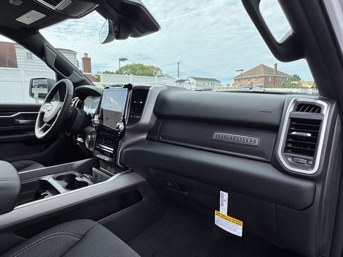 New 2026 RAM 1500 Big Horn AWD/4WD image 19