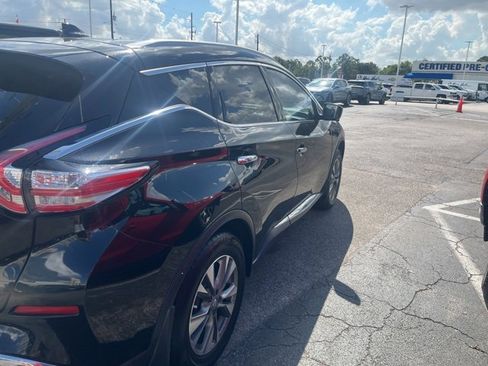 Used 2017 Nissan Murano SL w/ Cargo Package image 2