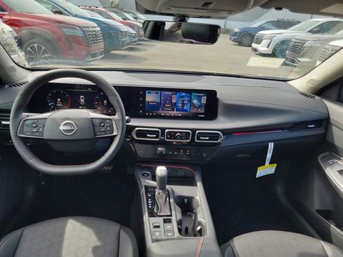 New 2026 Nissan Sentra SR w/ SR Premium Package image 22