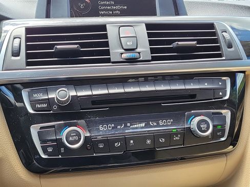 Used 2017 BMW 320i Sedan image 20