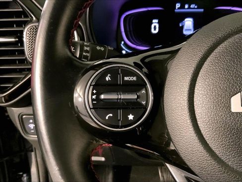 Certified 2023 Kia Soul GT-Line FWD image 18