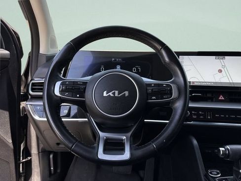 Certified 2023 Kia Sportage EX FWD image 18