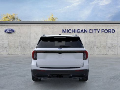New 2026 Ford Explorer ST-Line w/ ST-Line Street Pack image 5