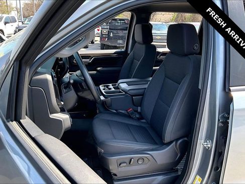 Used 2024 Chevrolet Silverado 1500 LT image 21