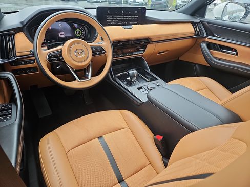 Certified 2025 MAZDA CX-90 3.3 Turbo S w/ Premium Plus image 3