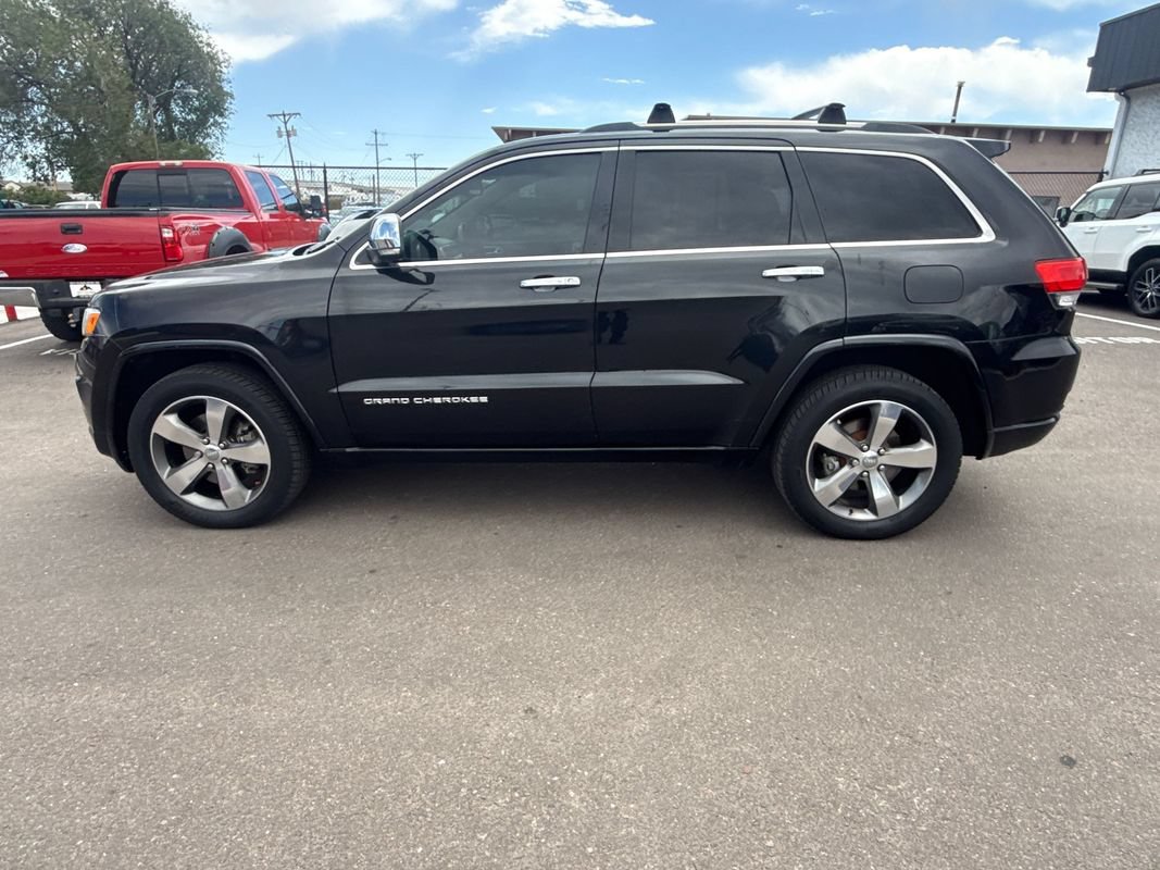 Used 2015 Jeep Grand Cherokee Overland w/ Advanced Technology Group AWD/4WD image 4