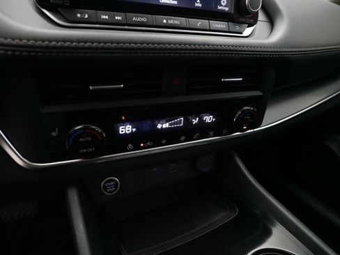 Certified 2023 Nissan Rogue SV image 21