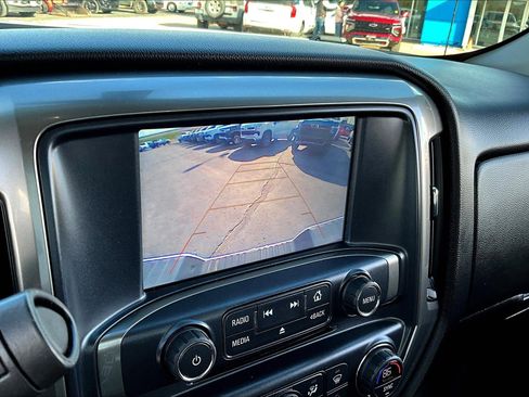 Used 2018 Chevrolet Silverado 1500 LT w/ Texas Edition image 20