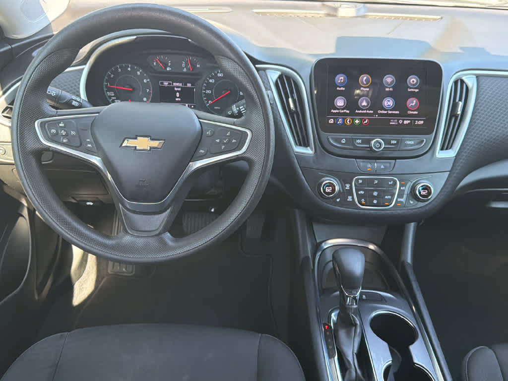 Used 2023 Chevrolet Malibu LT FWD image 24