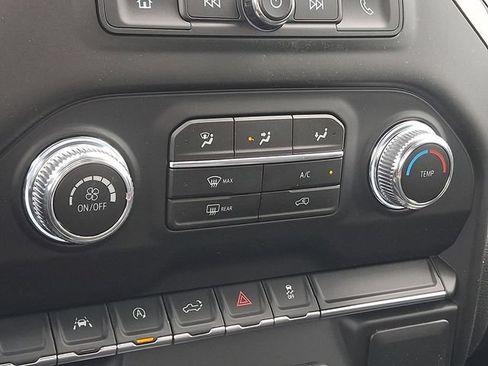 New 2026 GMC Sierra 1500 Pro w/ Pro Value Package AWD/4WD image 14