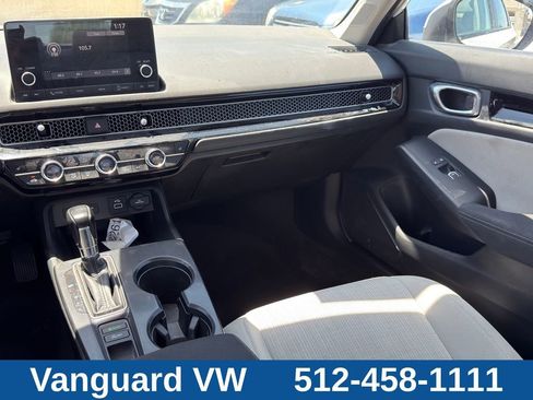 Used 2023 Honda Civic EX image 27