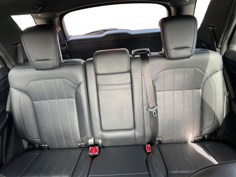 Used 2018 Mercedes-Benz GLE 350 GLE 350 4MATIC SUV w/ Premium 1 Package image 27