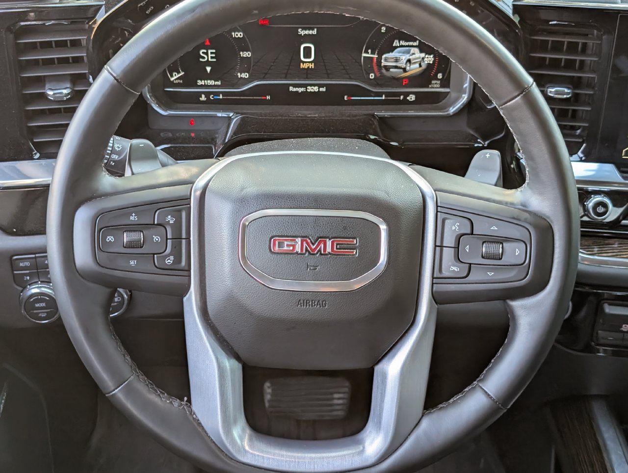 Used 2025 GMC Sierra 1500 Elevation w/ Elevation Premium Package AWD/4WD image 11