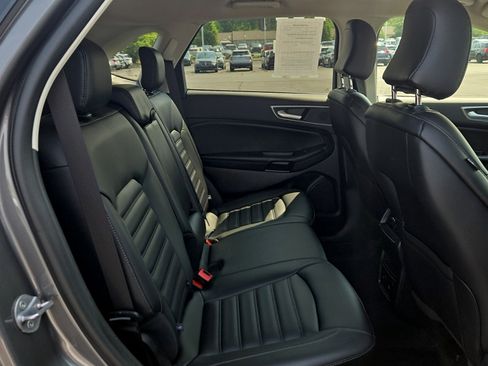Used 2024 Ford Edge SEL w/ Convenience Package AWD/4WD image 22