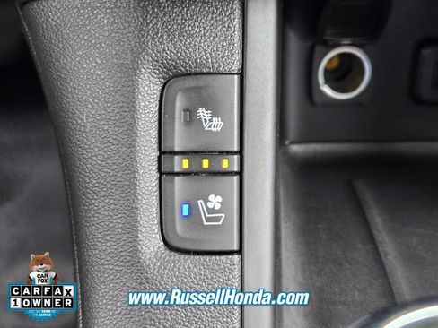 Used 2019 GMC Acadia Denali w/ Technology Package FWD image 20