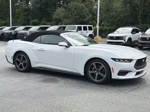 Used 2024 Ford Mustang Premium RWD image 9