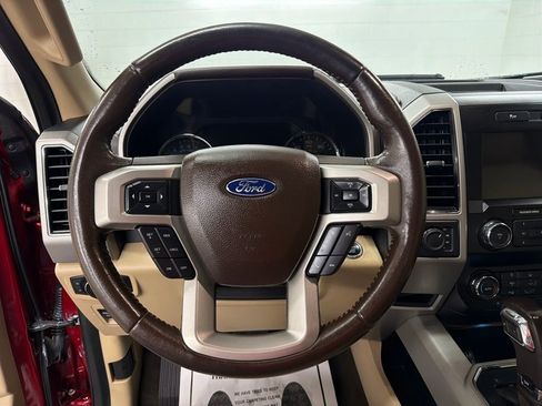 Certified 2019 Ford F150 Lariat image 18