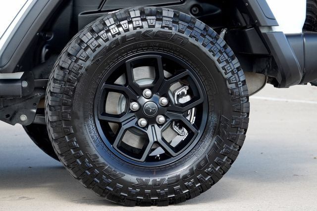Used 2025 Jeep Wrangler Unlimited Sport AWD/4WD image 43