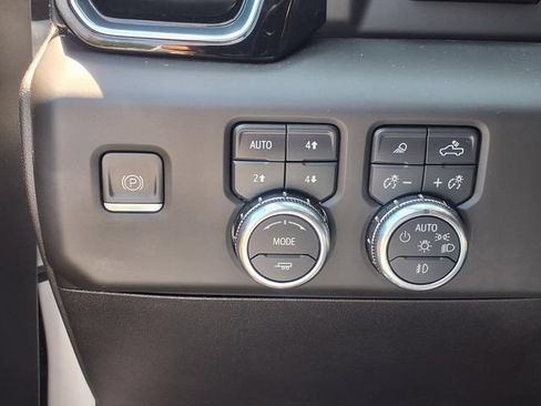 Used 2024 GMC Sierra 1500 Denali Ultimate AWD/4WD image 24