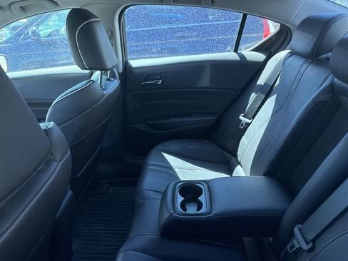Used 2019 Acura ILX w/ Technology Package image 5