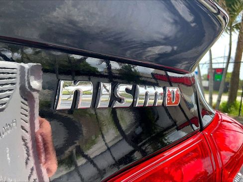 Used 2017 Nissan Sentra NISMO w/ NISMO Premium Package FWD image 24
