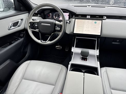 Used 2026 Land Rover Range Rover Velar Dynamic SE AWD/4WD image 28